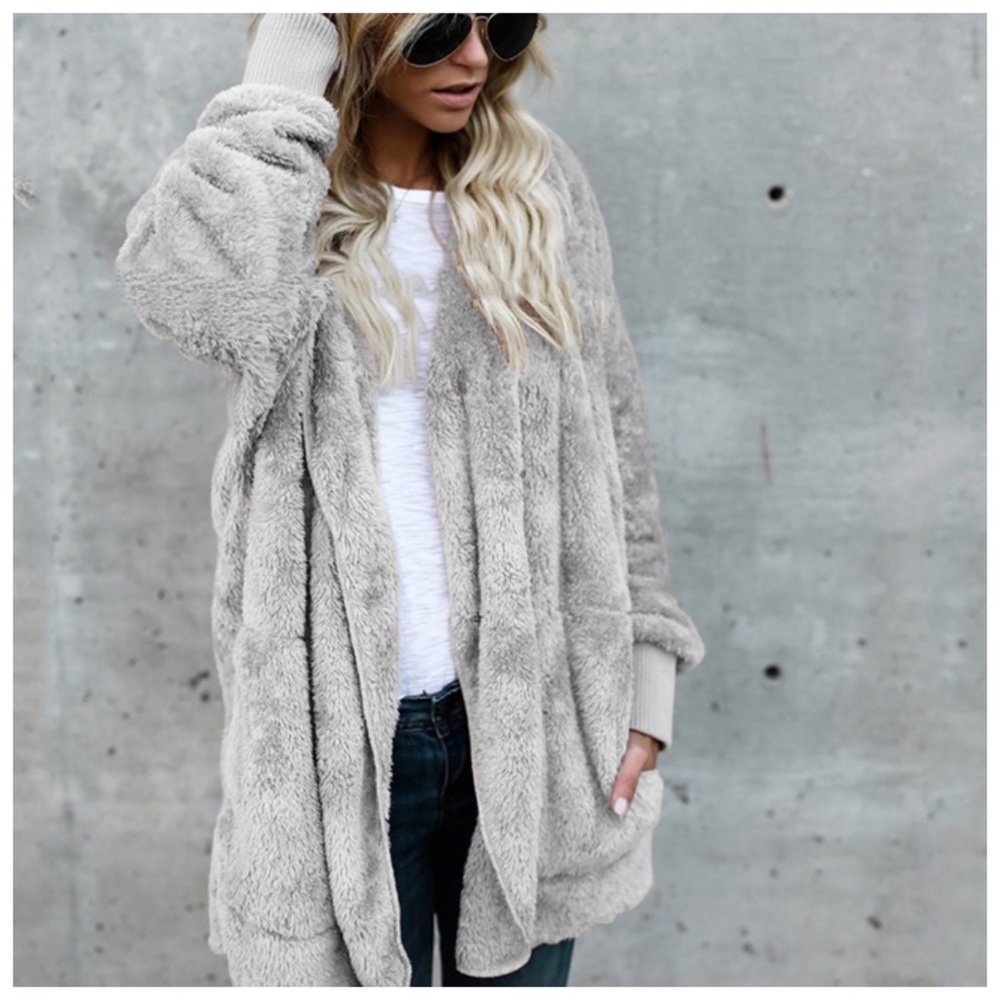 ‼️PRICE FIRM LAST CALL Cozy Soft Sherpa Jacket - Picture 7 of 8
